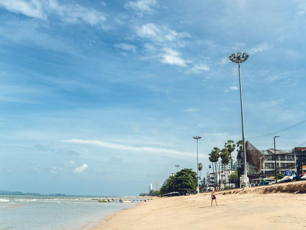 บีช 7 คอนโด บาย แกรนดิสวิลลา หาดจอมเทียน ภายนอก รูปภาพ